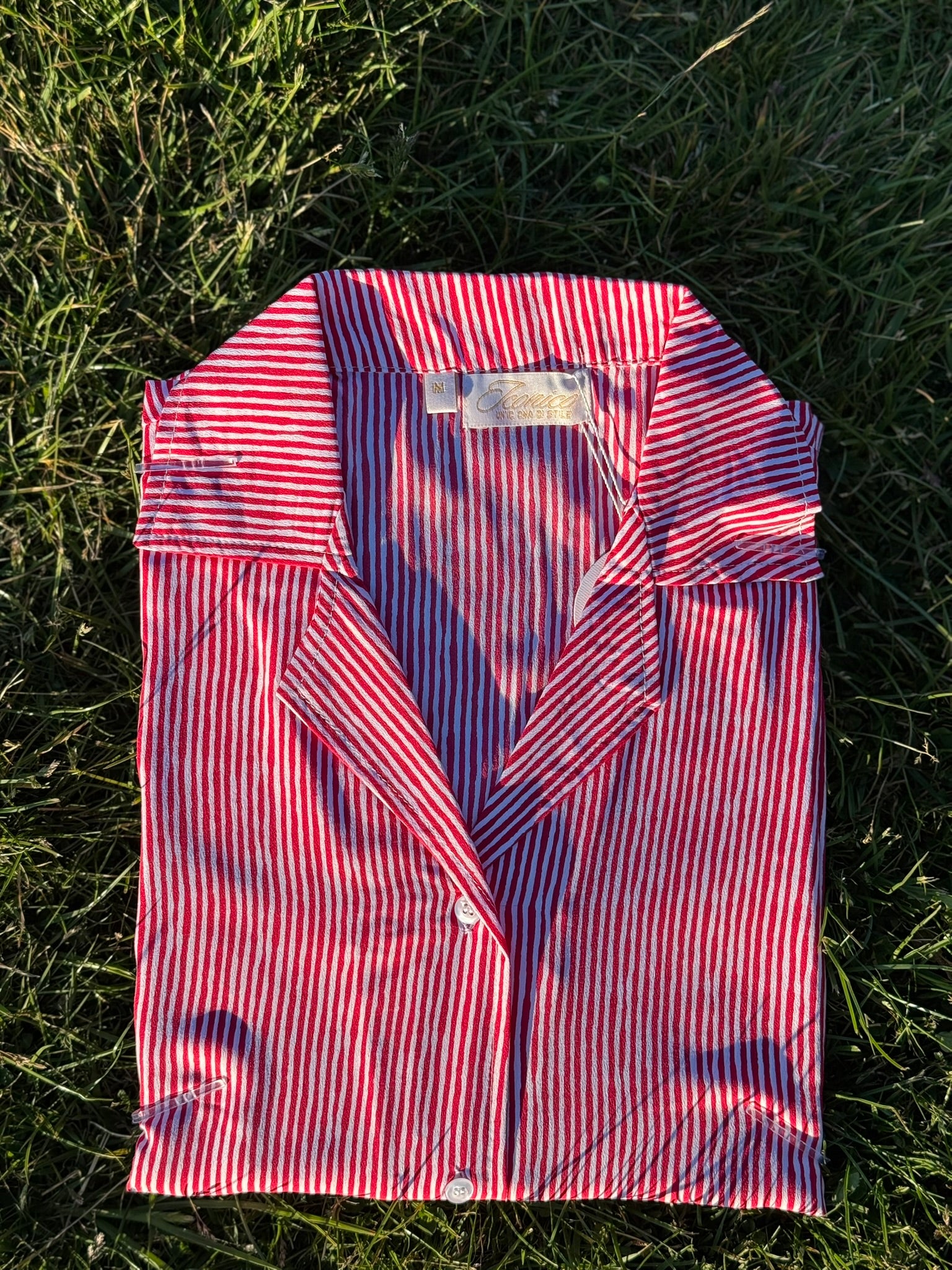Serene Thread’s linen shirt dress featuring red and white stripes – Iconico Stripes Candy