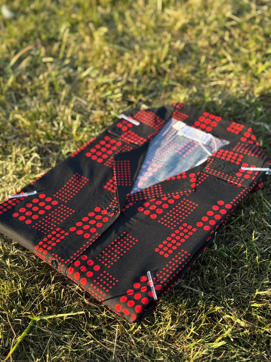 Striking Ruby Noir button-up dress with sharp red geometry on black – Iconico Metro by Serene Thread